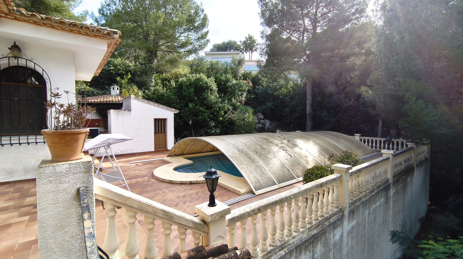 Chalet de 4 habitaciones en La Sella en venta con piscina - 750.000 € (Ref: 9789783)