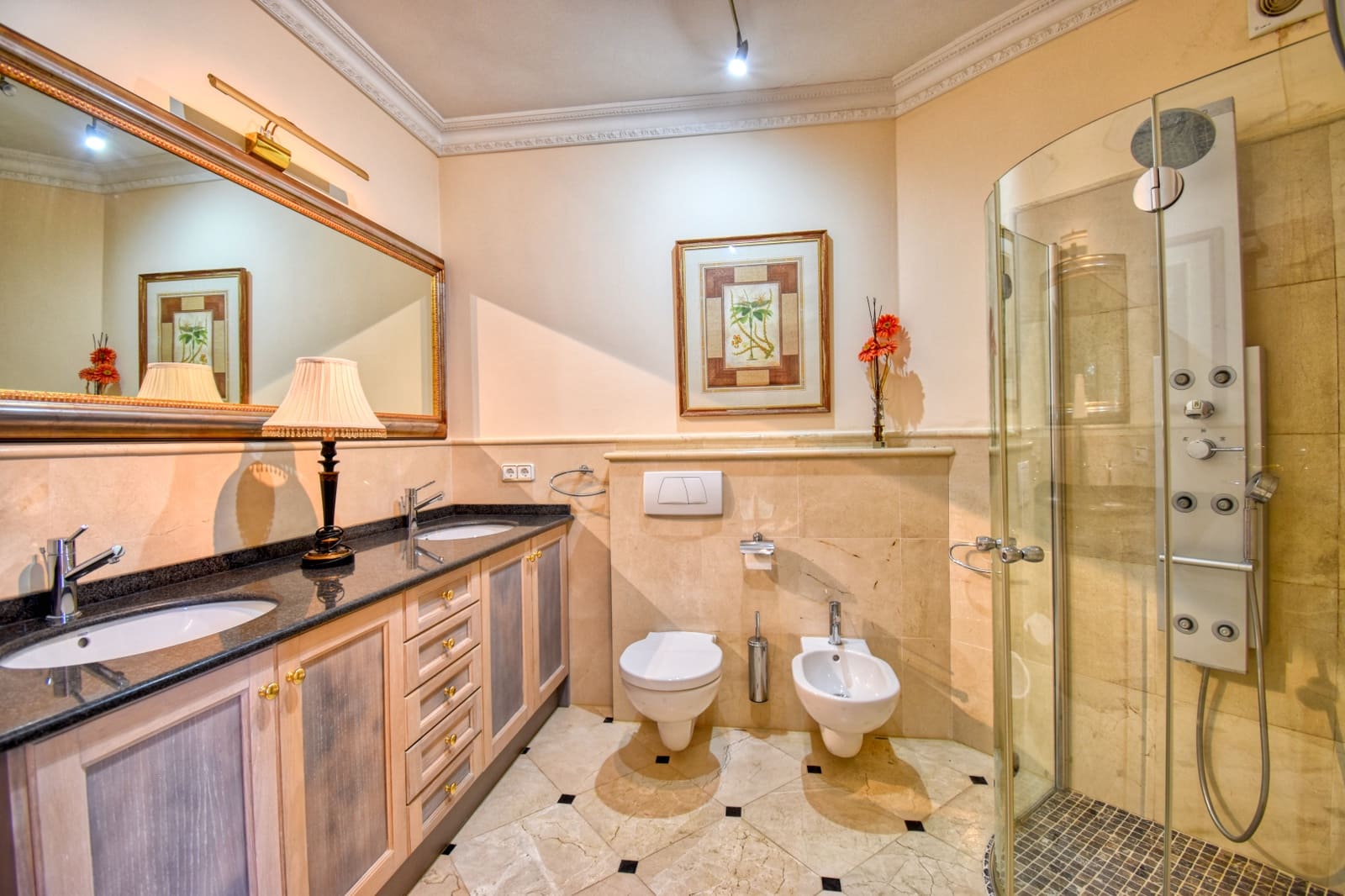 5 slaapkamer Villa te koop in La Sella met zwembad garage - € 1.499.000 (Ref: 9789789)