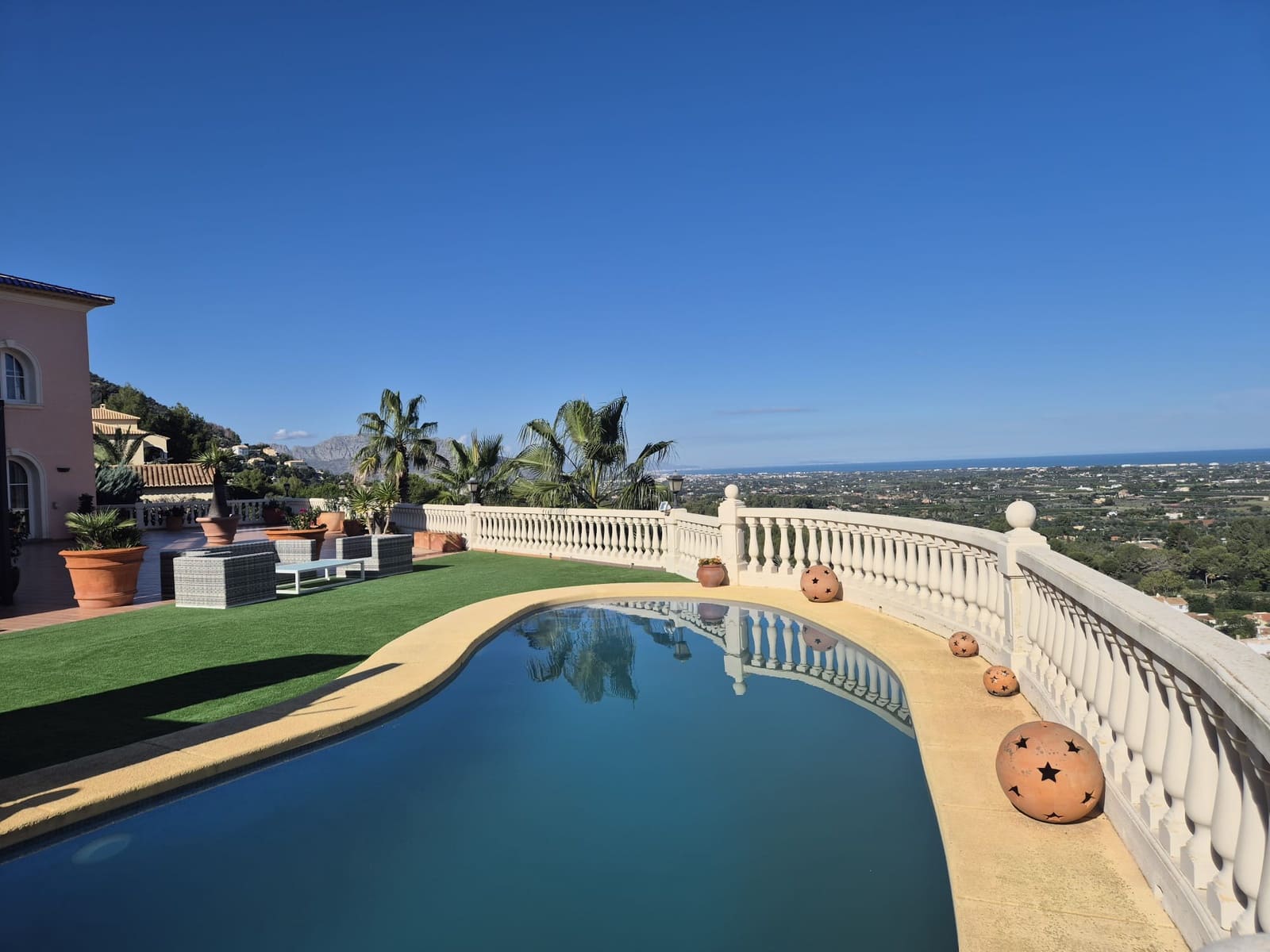 5 slaapkamer Villa te koop in La Sella met zwembad garage - € 1.499.000 (Ref: 9789789)