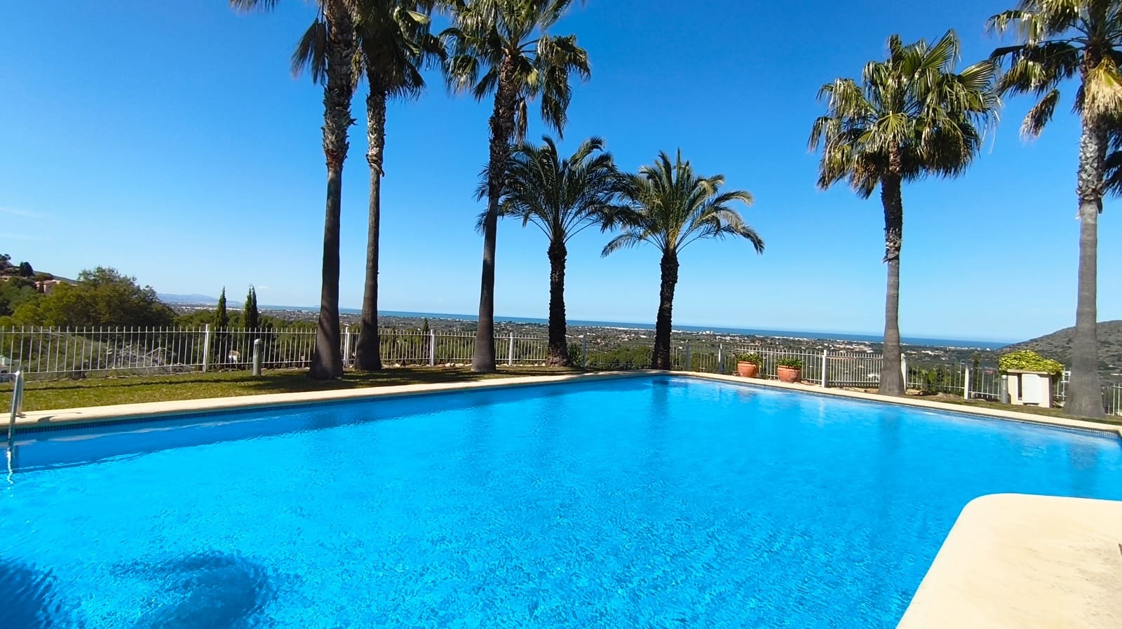 Apartamento de 2 habitaciones en La Sella en venta con piscina - 510.000 € (Ref: 9789863)