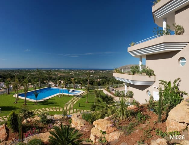 2 quarto Penthouse para venda em La Sella com piscina - 525 000 € (Ref: 9789867)