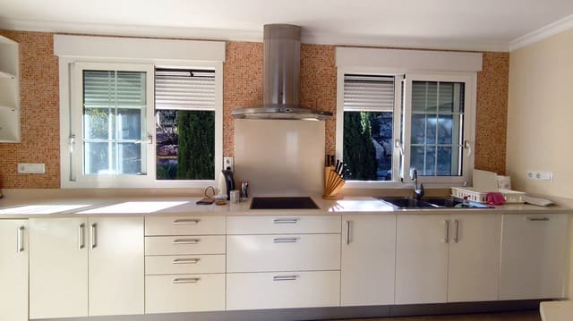 2 quarto Penthouse para venda em La Sella com piscina - 525 000 € (Ref: 9789867)