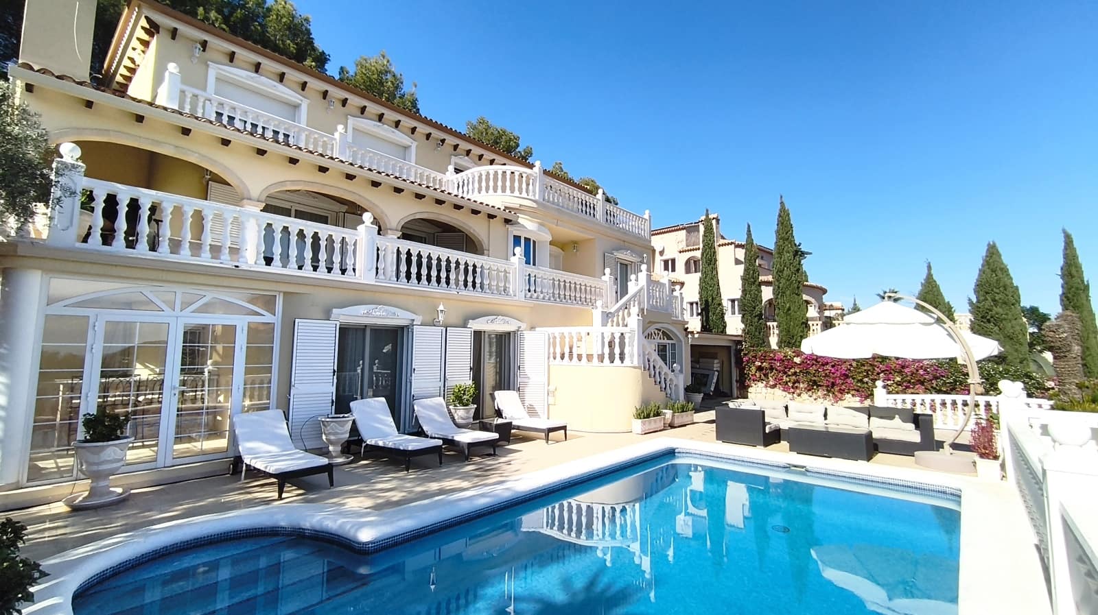 6 quarto Moradia para venda em La Sella com piscina garagem - 1 400 000 € (Ref: 9789869)