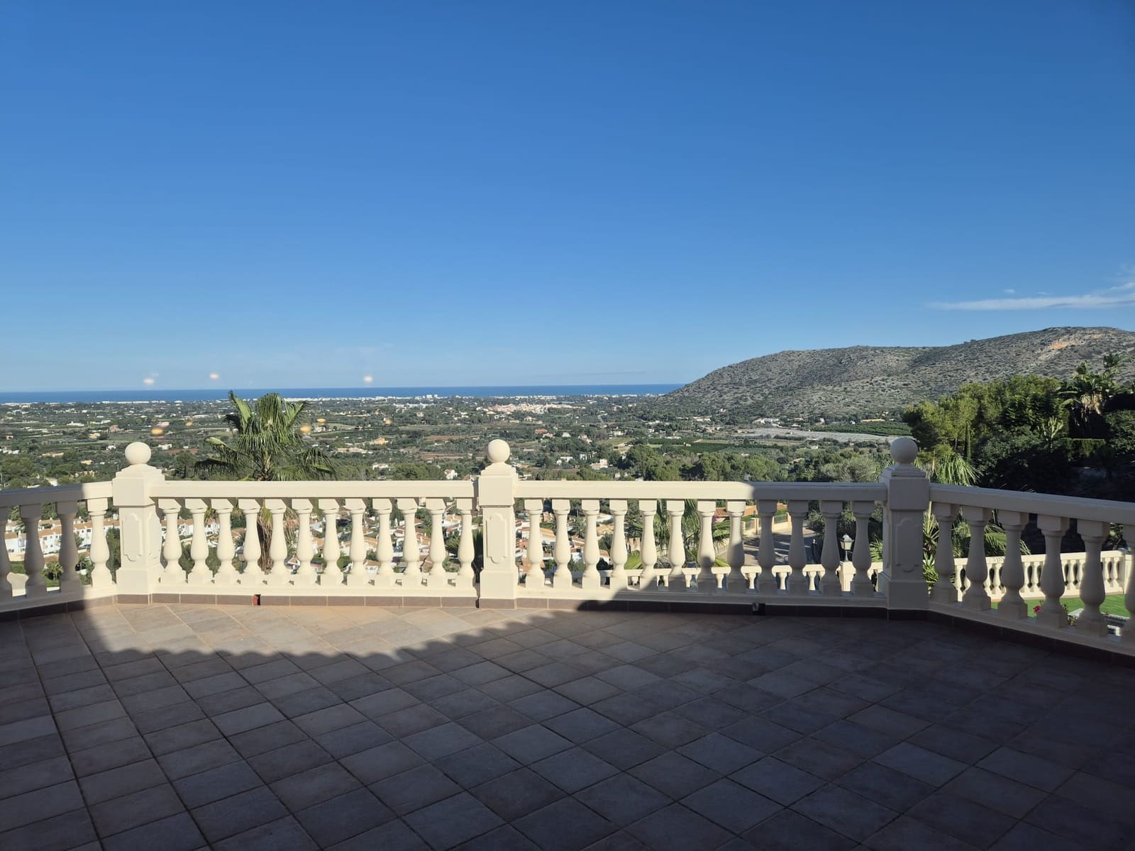 5 quarto Moradia para venda em La Sella com piscina garagem - 1 499 000 € (Ref: 9789876)