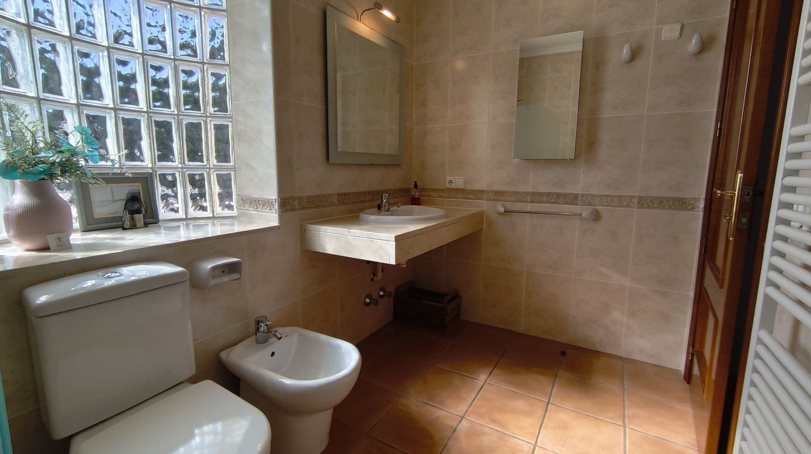 4 bedroom Villa for sale in La Sella with pool - € 555,000 (Ref: 9793667)