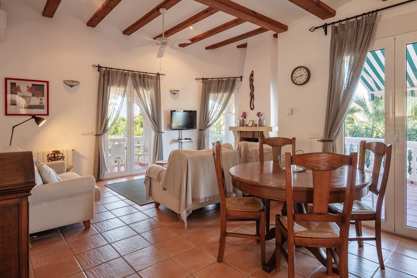 4 bedroom Villa for sale in La Sella with pool - € 555,000 (Ref: 9793667)