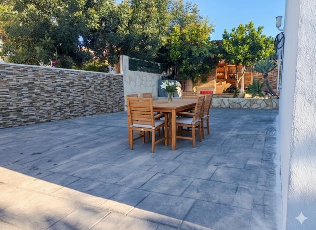 4 sovrum Villa till salu i Calpe / Calp med pool - 890 000 € (Ref: 9796082)