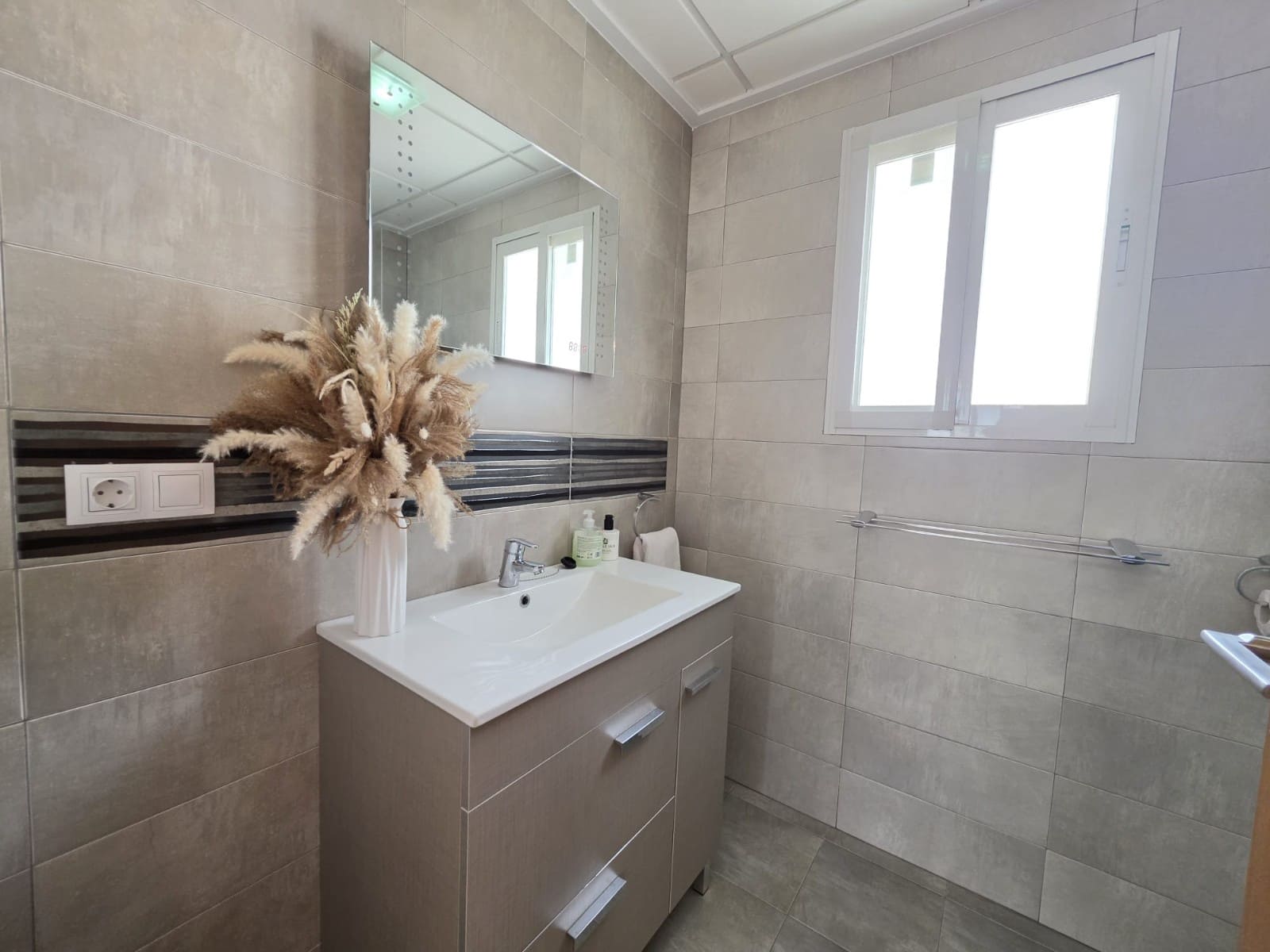 3 sypialnia Willa na sprzedaż w Pinoso z garażem - 574 995 € (Ref: 9796086)