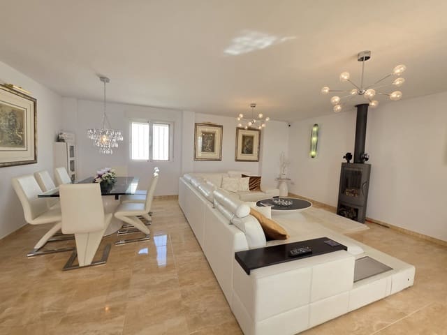 3 sypialnia Willa na sprzedaż w Pinoso z garażem - 574 995 € (Ref: 9796086)