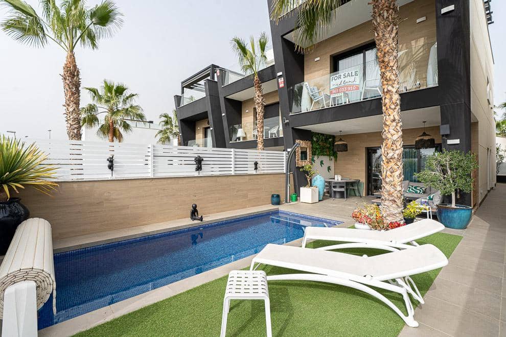 3 sovrum Villa till salu i Benijofar med pool garage - 575 000 € (Ref: 9798541)