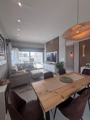 5 soveværelse Villa til salg i Villamartin, Orihuela med swimmingpool garage - € 699.000 (Ref: 9800350)