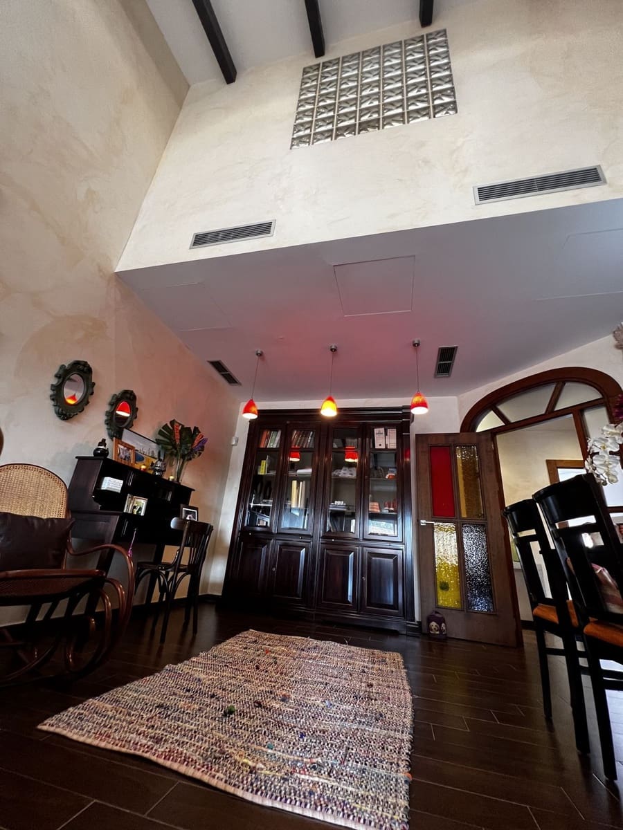 Chalet de 4 habitaciones en Santiago de la Ribera en venta con garaje - 850.000 € (Ref: 9806246)