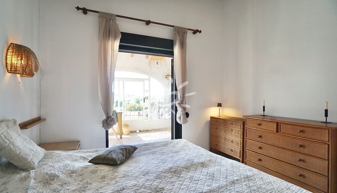 5 chambre Villa/Maison à vendre à Moraira avec piscine - 749 000 € (Ref: 10044196)