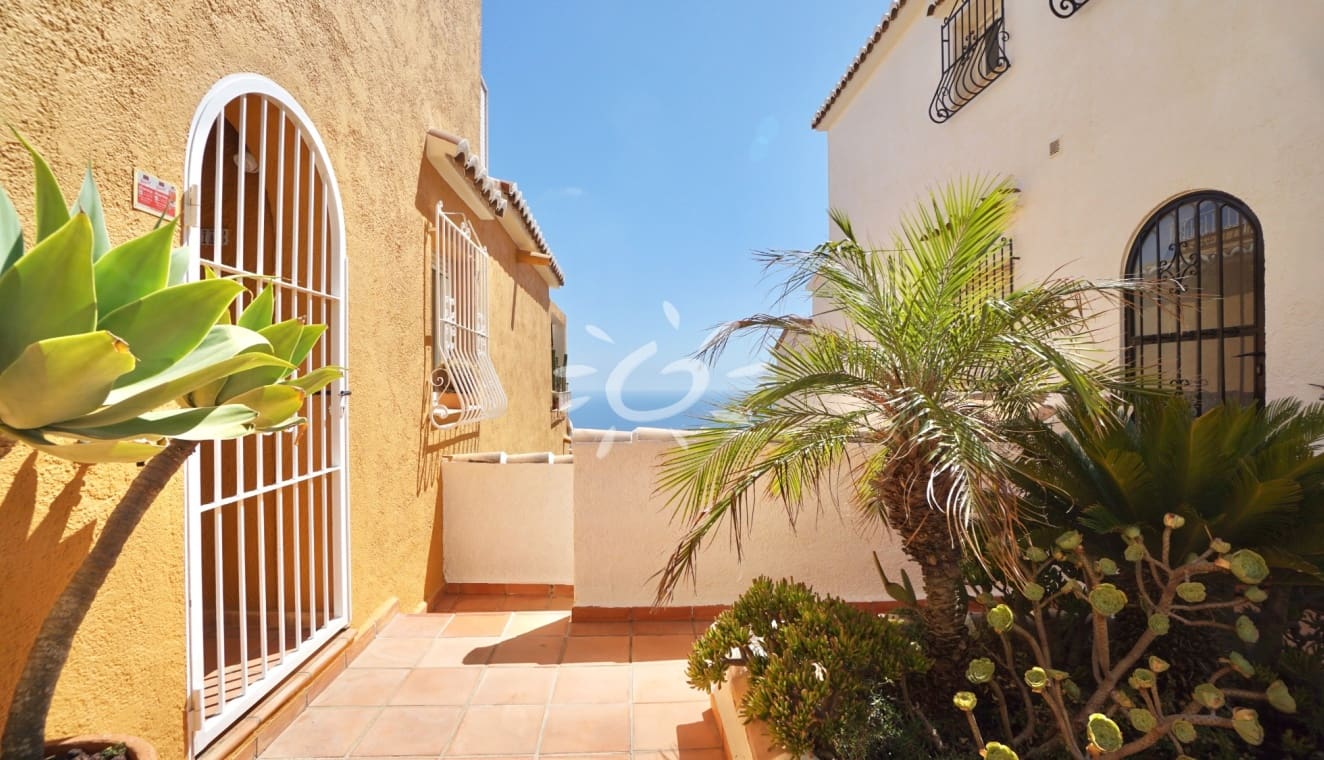 2 chambre Appartement à vendre à Cumbre del Sol avec piscine - 340 000 € (Ref: 10077243)