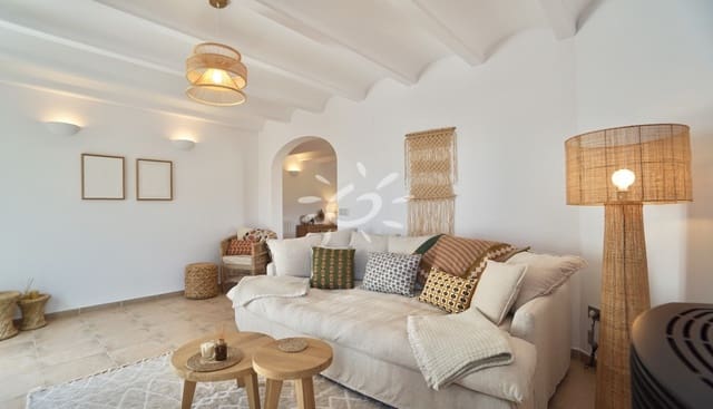 3 slaapkamer Villa te koop in Benitachell / Benitatxell met zwembad - € 649.000 (Ref: 10085018)