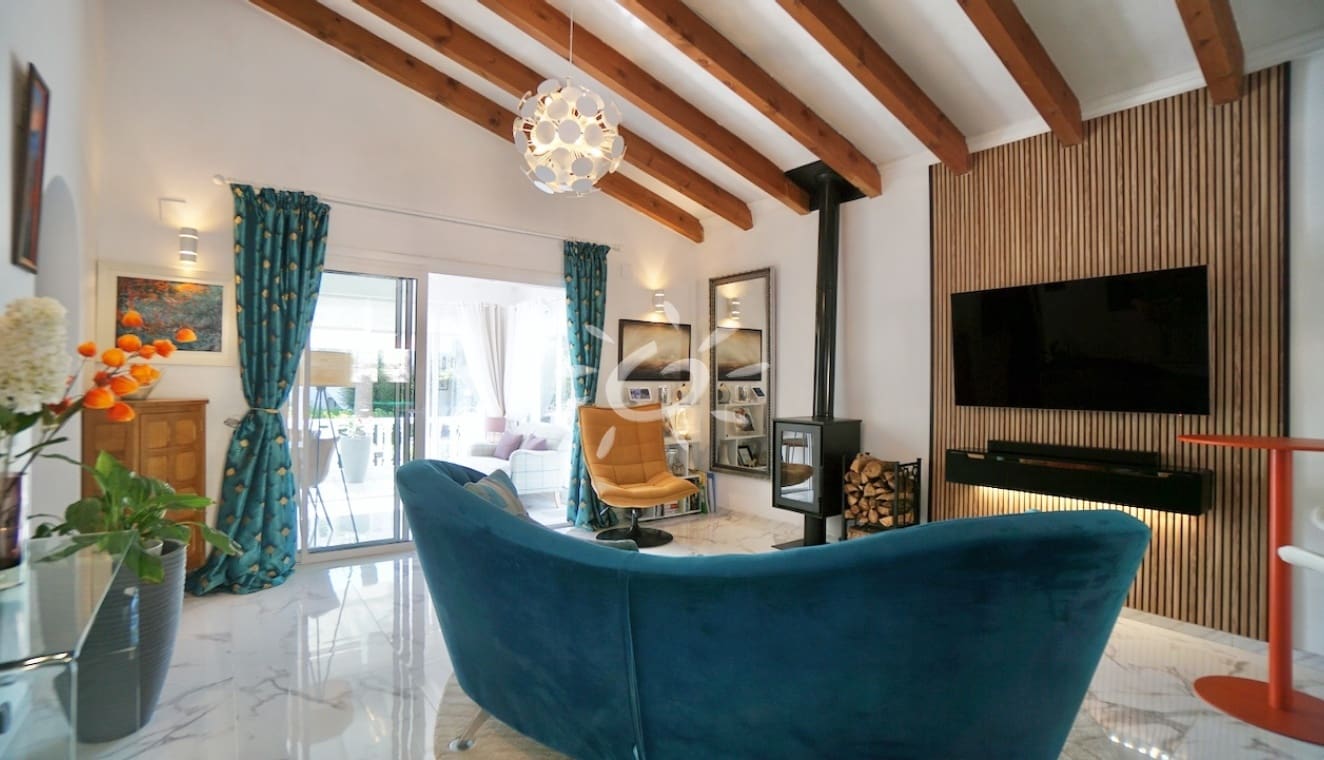 2 quarto Bungalow para venda em Moraira com piscina - 475 000 € (Ref: 10101104)