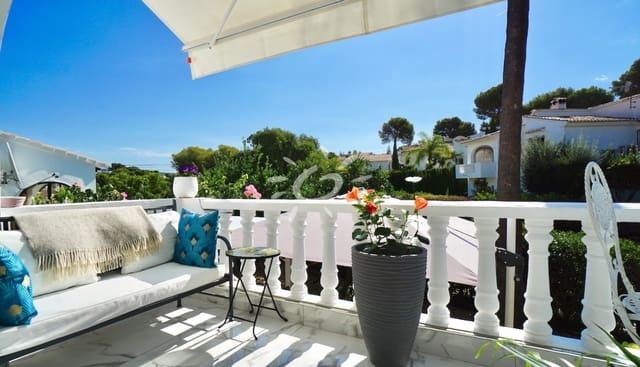 2 quarto Bungalow para venda em Moraira, Teulada-Moraira com piscina - 475 000 € (Ref: 10101104)