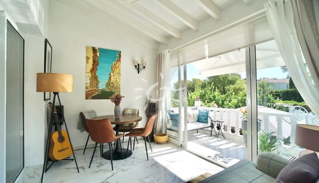 2 quarto Bungalow para venda em Moraira, Teulada-Moraira com piscina - 475 000 € (Ref: 10101104)