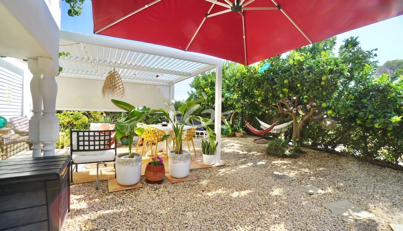 2 quarto Bungalow para venda em Moraira com piscina - 475 000 € (Ref: 10101104)
