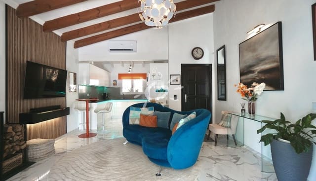 2 quarto Bungalow para venda em Moraira, Teulada-Moraira com piscina - 475 000 € (Ref: 10101104)