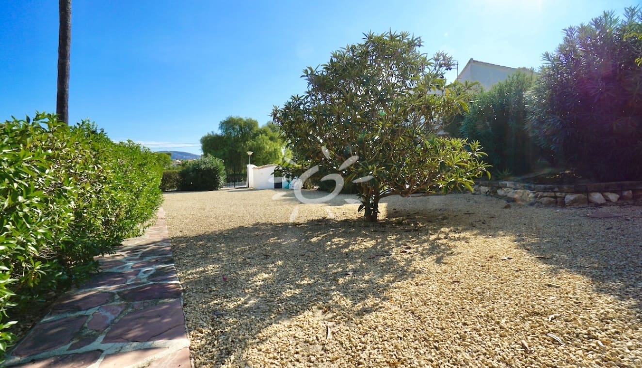 2 quarto Bungalow para venda em Moraira com piscina - 475 000 € (Ref: 10101104)