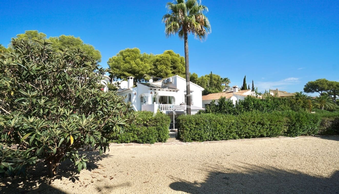 2 quarto Bungalow para venda em Moraira com piscina - 475 000 € (Ref: 10101104)