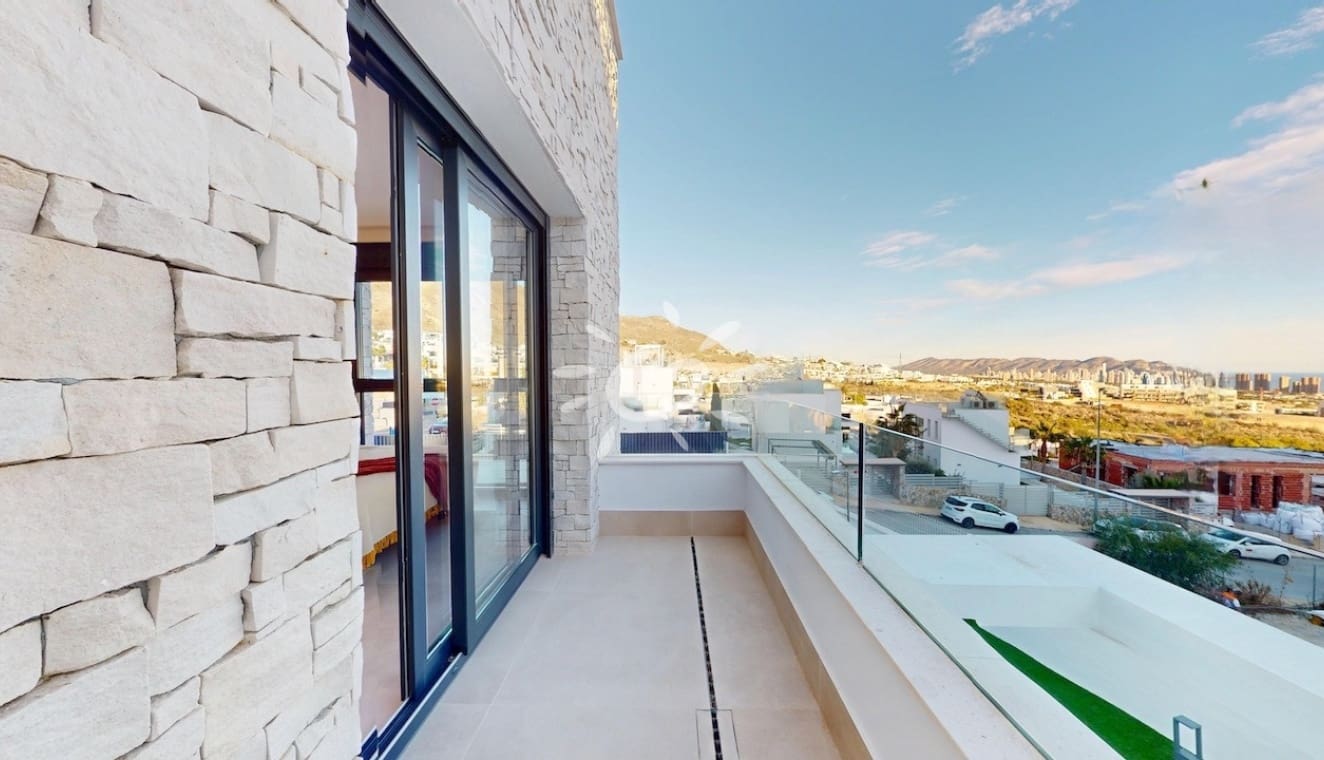 3 camera da letto Villa in vendita in Finestrat con piscina garage - 789.900 € (Rif: 10135002)
