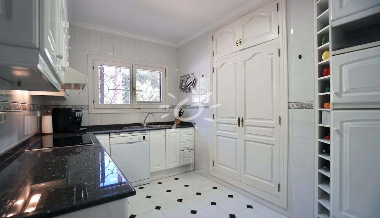 4 sypialnia Willa na sprzedaż w Moraira z basenem garażem - 1 395 000 € (Ref: 10179379)