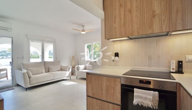 2 sovrum Villa till salu i Moraira, Teulada-Moraira med pool garage - 749 000 € (Ref: 10183650)