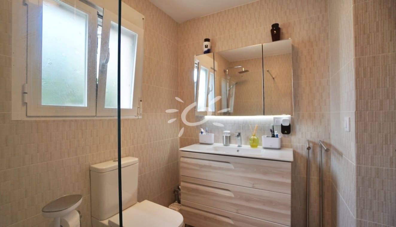 Chalet de 2 habitaciones en Moraira en venta con piscina garaje - 749.000 € (Ref: 10183650)
