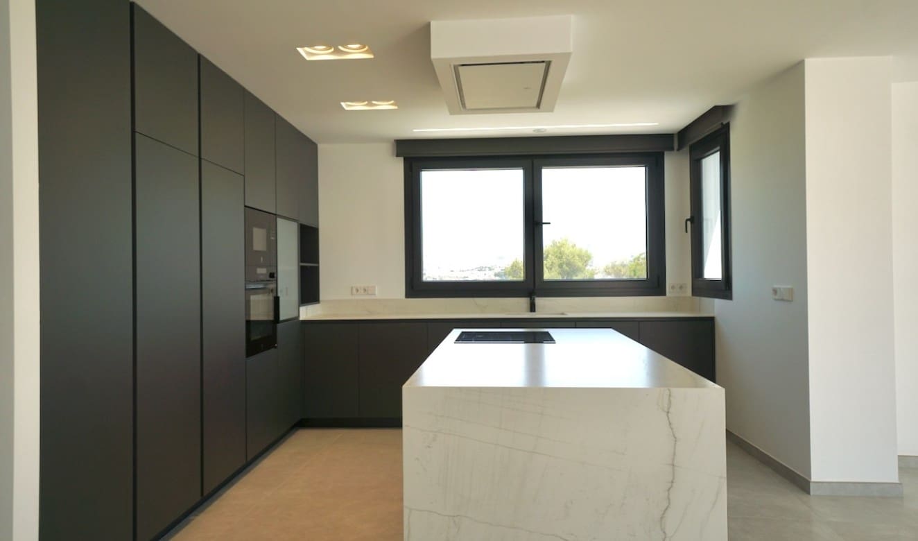 3 soveværelse Villa til salg i Moraira med swimmingpool garage - € 2.250.000 (Ref: 3546682)