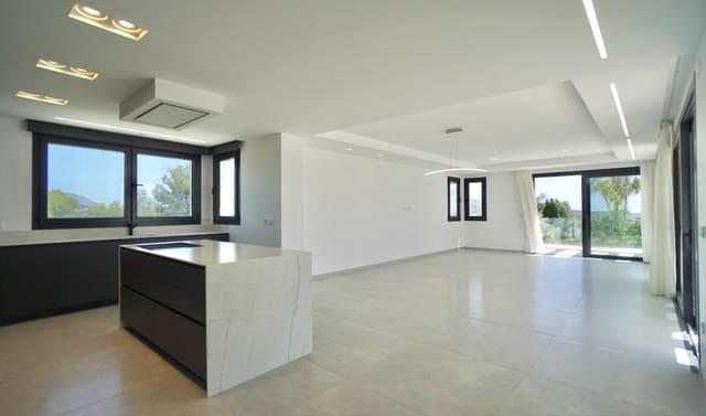 3 soveværelse Villa til salg i Benimeit - Tabaira, Teulada-Moraira med swimmingpool garage - € 2.250.000 (Ref: 3546682)