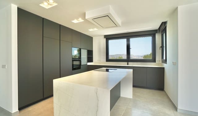 3 soveværelse Villa til salg i Benimeit - Tabaira, Teulada-Moraira med swimmingpool garage - € 2.250.000 (Ref: 3546682)