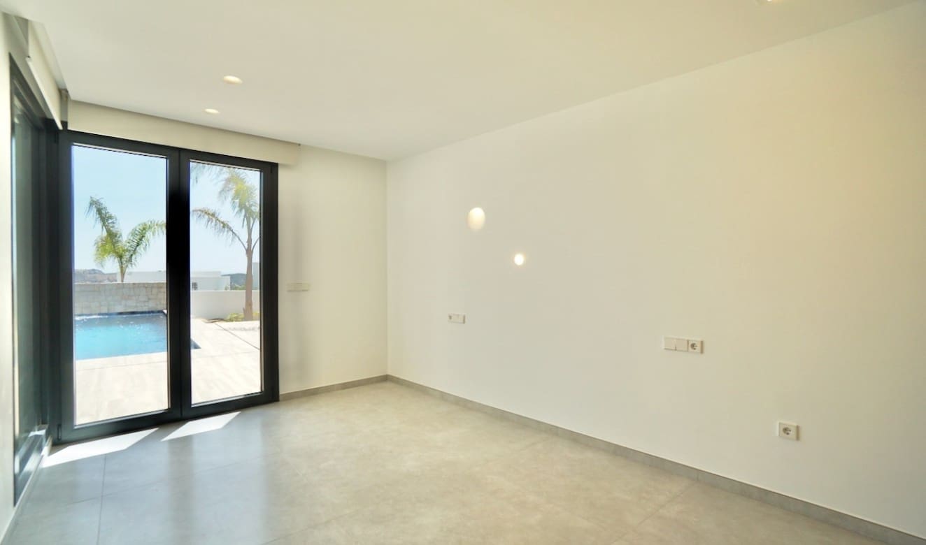 3 soveværelse Villa til salg i Moraira med swimmingpool garage - € 2.250.000 (Ref: 3546682)