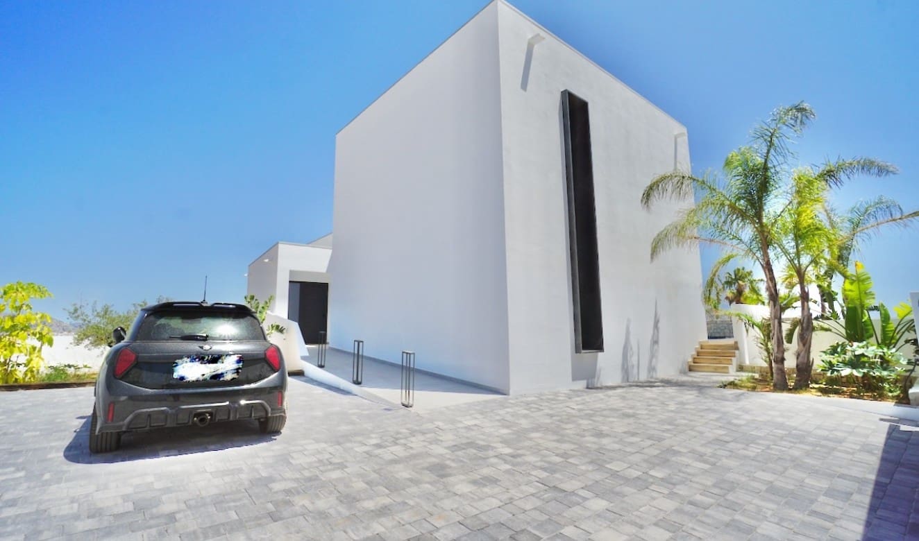 3 soveværelse Villa til salg i Moraira med swimmingpool garage - € 2.250.000 (Ref: 3546682)