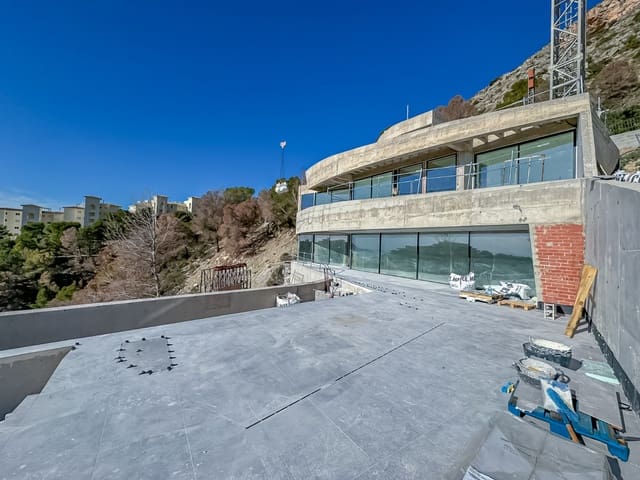 4 Zimmer Villa zu verkaufen in Altea mit Pool - 2.250.000 € (Ref: 4915601)