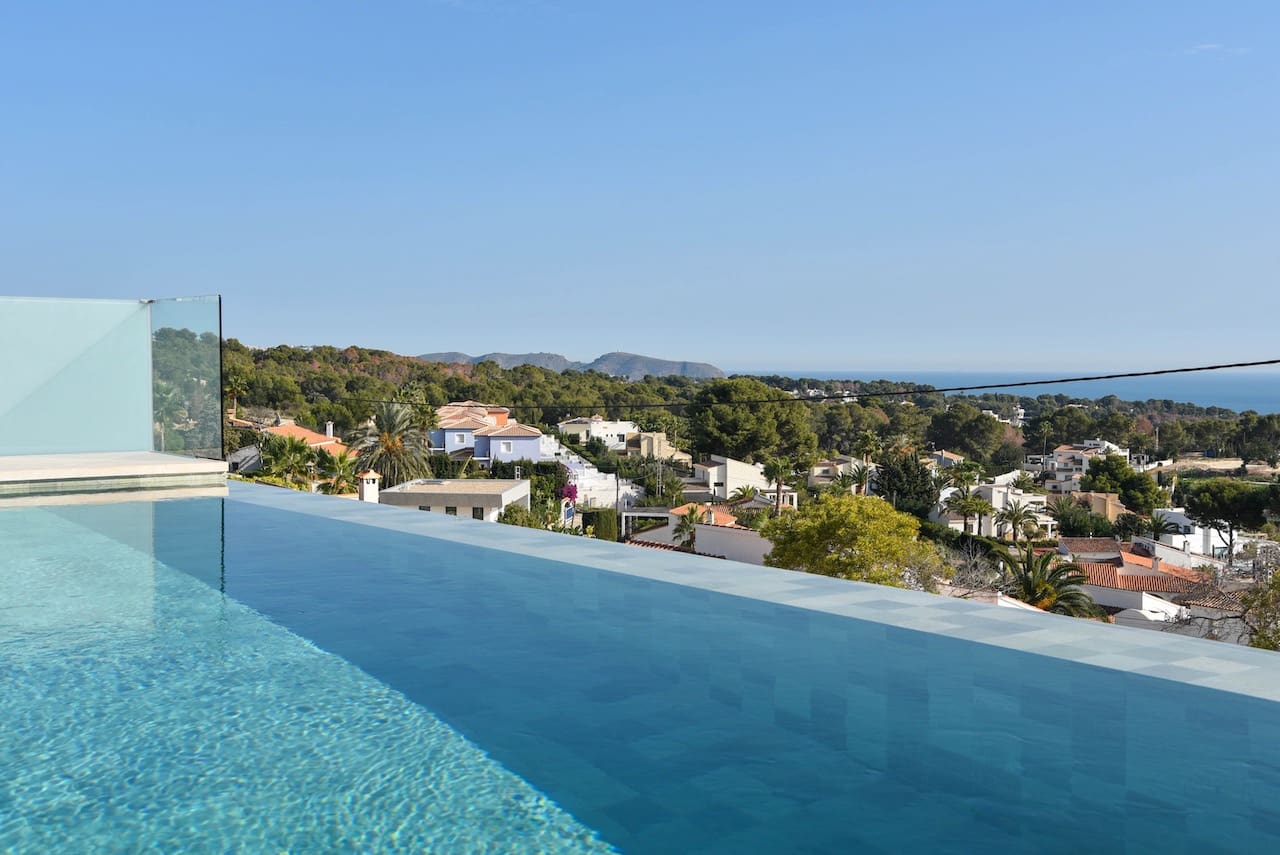 4 Zimmer Villa zu verkaufen in Calpe / Calp mit Pool Garage - 1.985.000 € (Ref: 7628154)