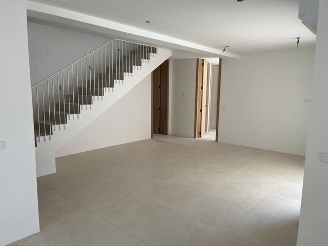 3 slaapkamer Villa te koop in Moraira, Teulada-Moraira met zwembad - € 1.250.000 (Ref: 7865242)