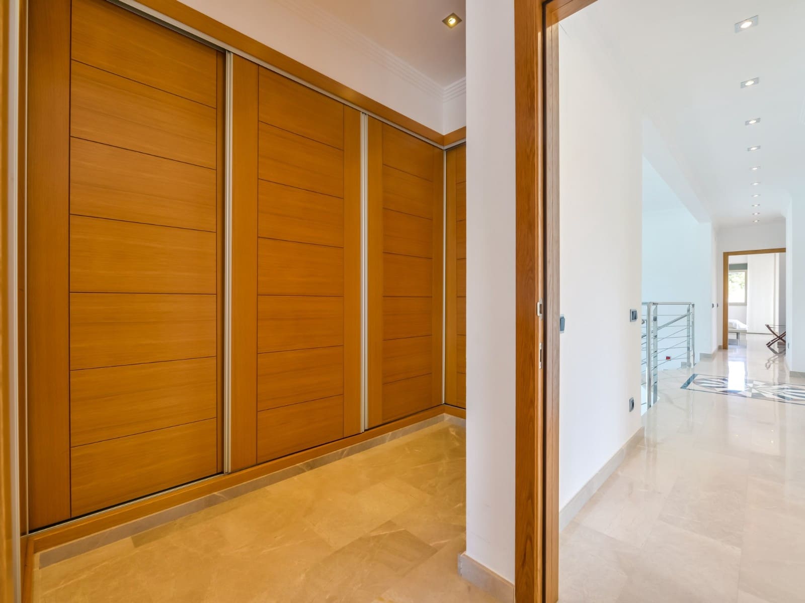 5 makuuhuone Huvila myytävänä paikassa Benissa mukana uima-altaan - 1 799 999 € (Ref: 7937592)