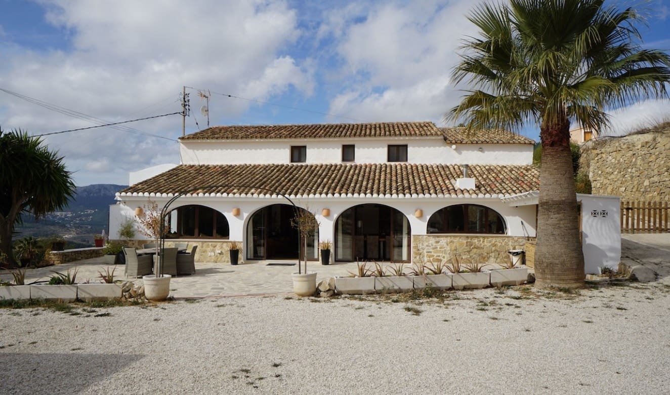 7 soveværelse Finca/Landehus til salg i Benissa med swimmingpool garage - € 1.349.000 (Ref: 8147338)