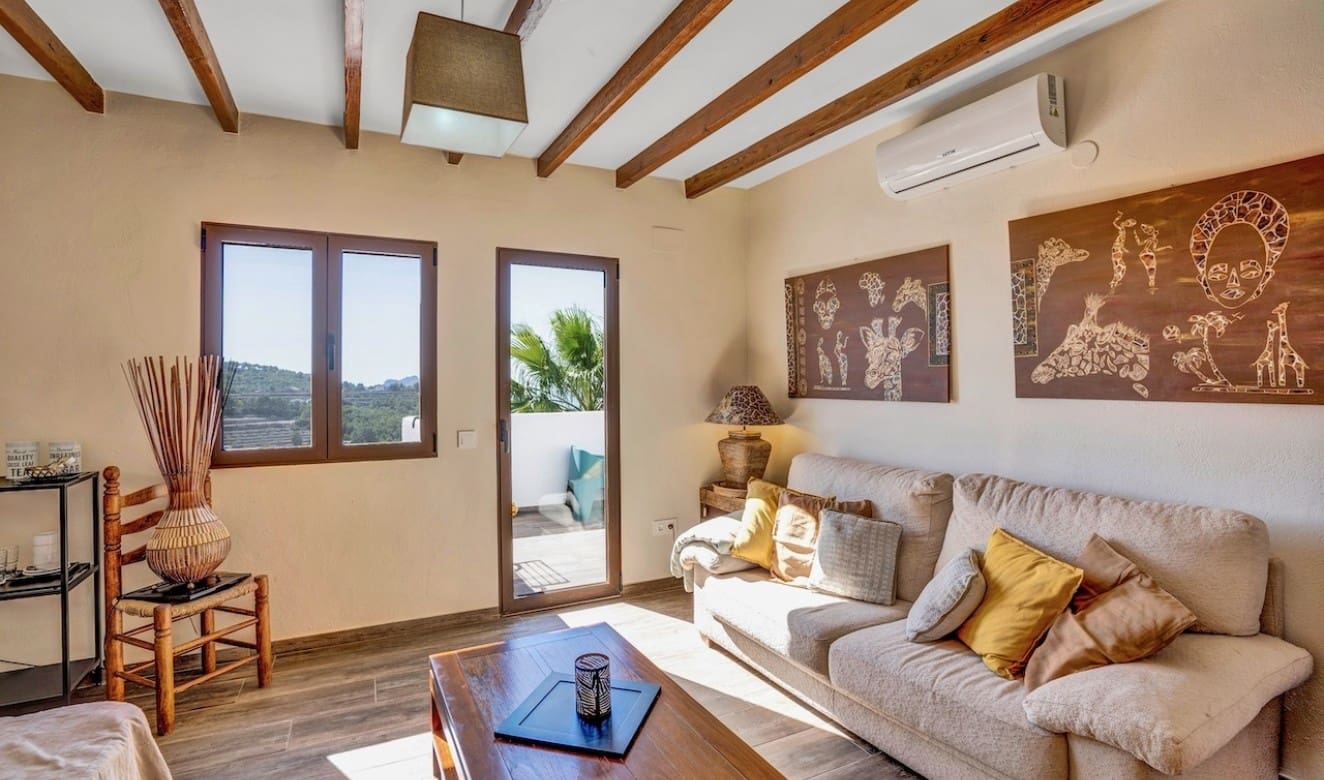 7 soveværelse Finca/Landehus til salg i Benissa med swimmingpool garage - € 1.349.000 (Ref: 8147338)