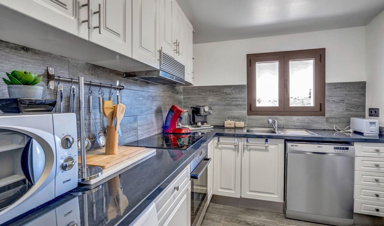 7 soveværelse Finca/Landehus til salg i Benissa med swimmingpool garage - € 1.349.000 (Ref: 8147338)