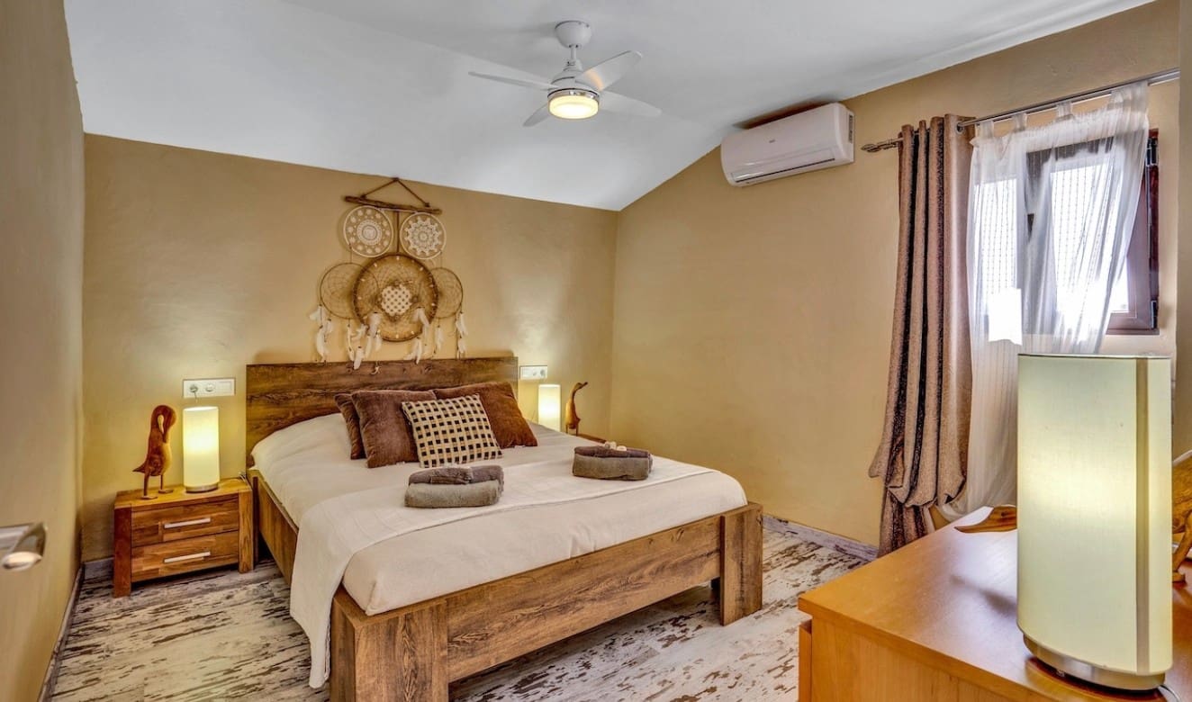 7 soveværelse Finca/Landehus til salg i Benissa med swimmingpool garage - € 1.349.000 (Ref: 8147338)