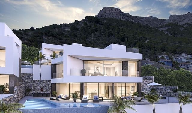 4 soverom Villa til salgs i Oltamar - Cucarres, Calpe / Calp med svømmebasseng garasje - € 1 850 000 (Ref: 8172042)