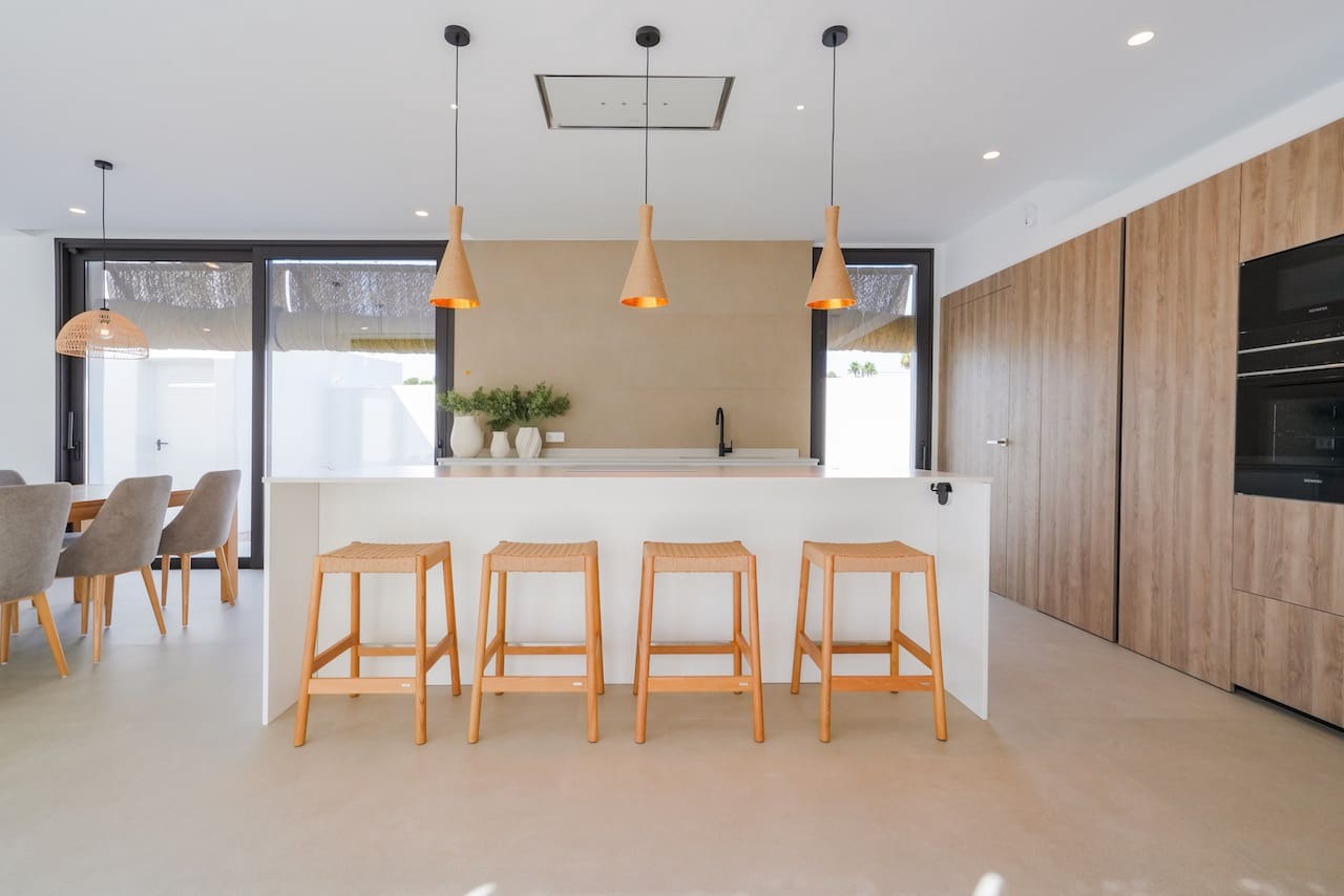 5 bedroom Villa for sale in Moraira with pool - € 1,849,000 (Ref: 8187264)