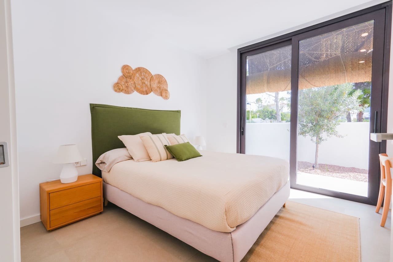 5 bedroom Villa for sale in Moraira with pool - € 1,849,000 (Ref: 8187264)