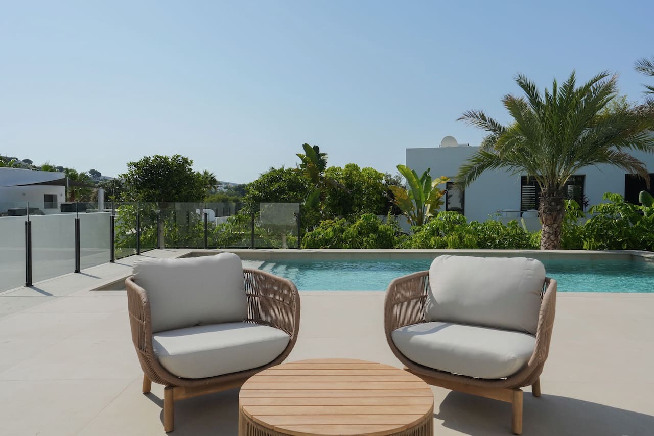 5 bedroom Villa for sale in Moraira with pool - € 1,849,000 (Ref: 8187264)