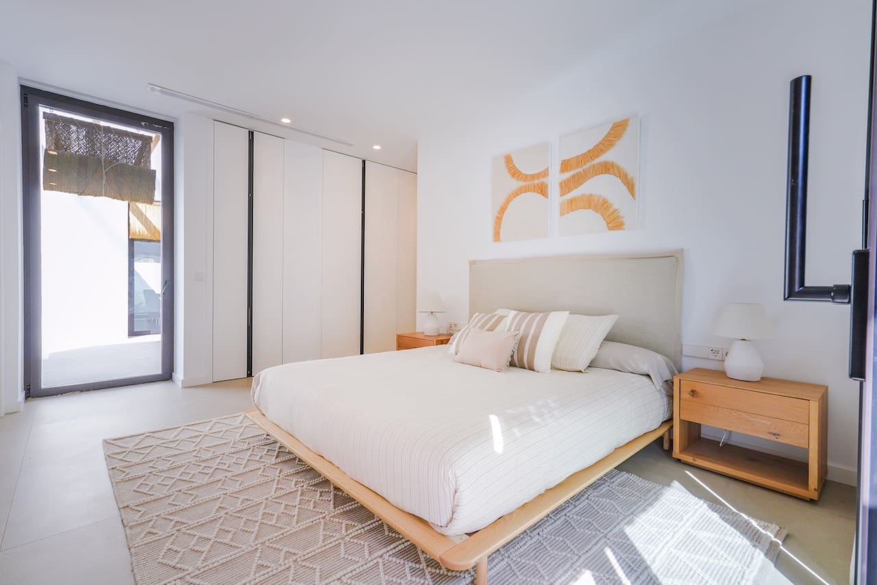 5 bedroom Villa for sale in Moraira with pool - € 1,849,000 (Ref: 8187264)