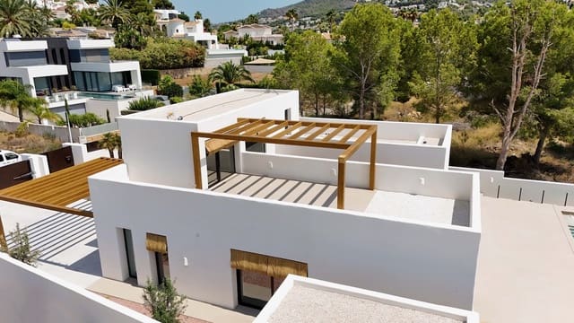 Chalet de 5 habitaciones en Moraira, Teulada-Moraira en venta con piscina - 1.849.000 € (Ref: 8187264)