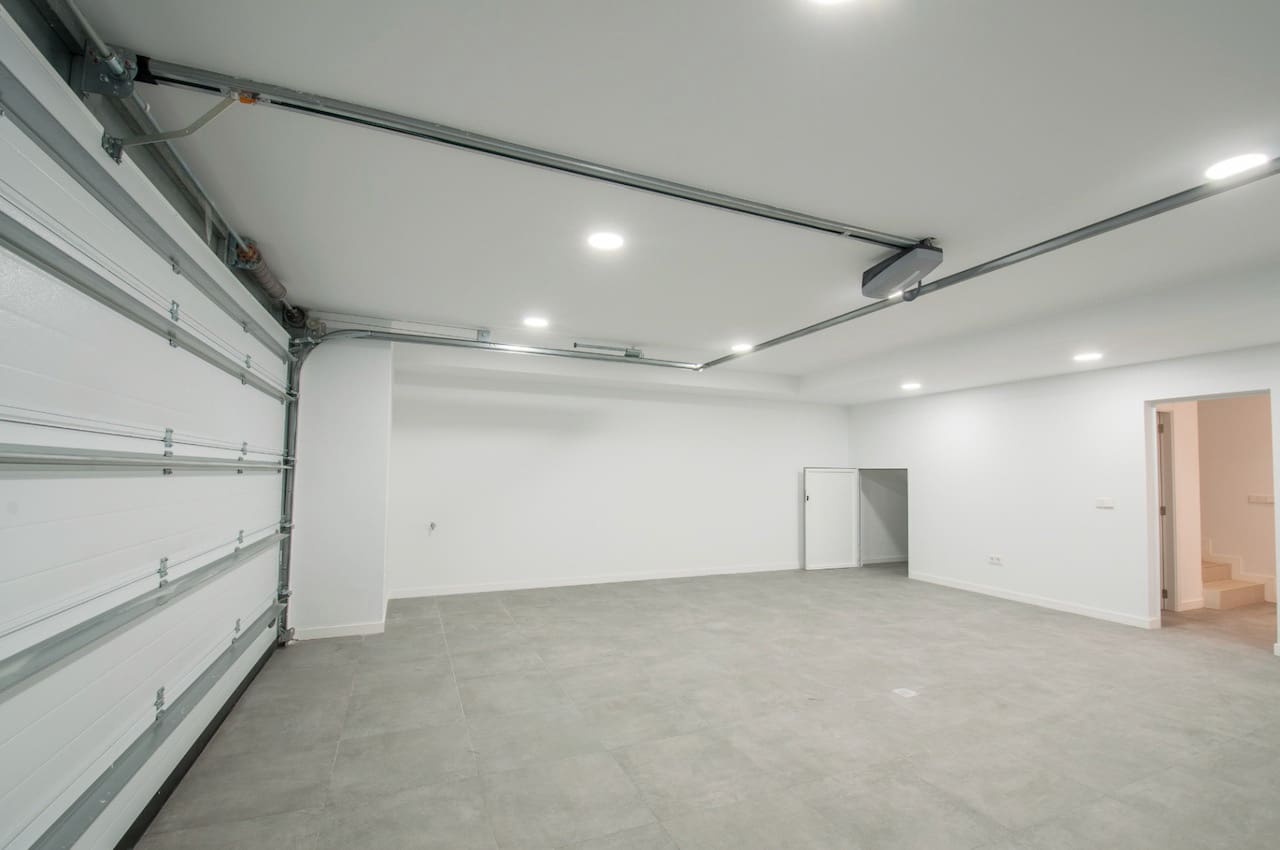 4 bedroom Villa for sale in Moraira with pool garage - € 1,499,000 (Ref: 8187265)